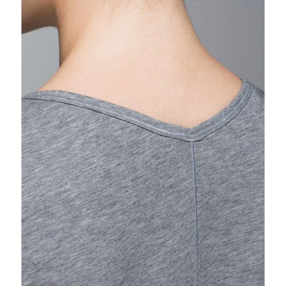 NWOT Lululemon Yogini 5 Year Short Sleeve Tee - 8 - Picture 6 of 11